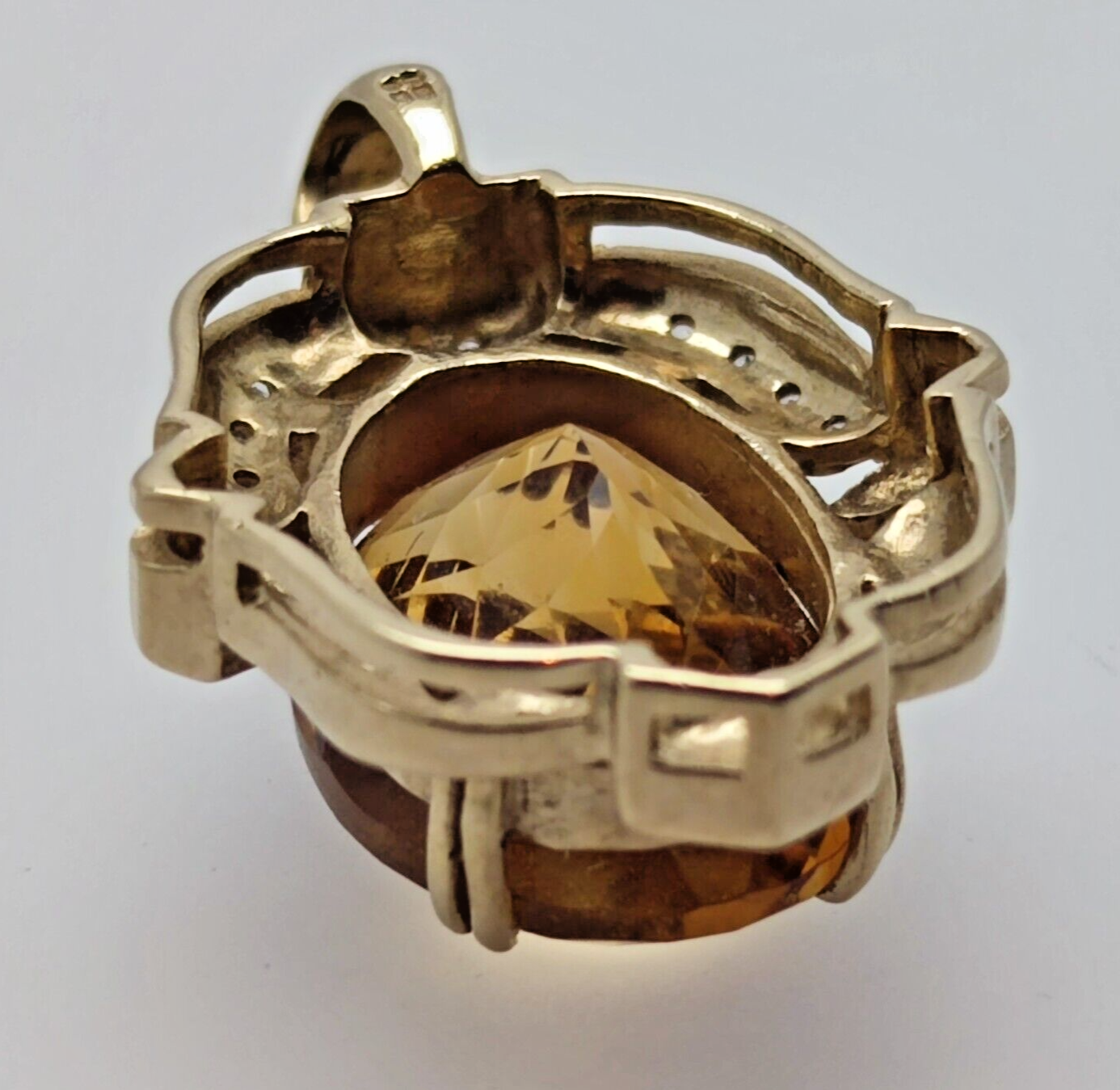 9ct Gold Pendant Yellow Citrine and Diamonds Natural Gemstones Size: 32mm x 22mm