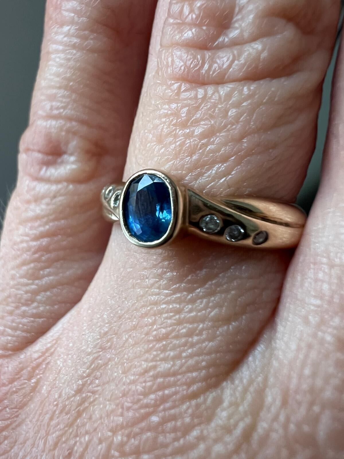 9ct Yellow Gold Ring Blue Oval Topaz and Colourless Diamonds UK Ring Size O 1/2