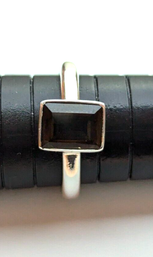 Silver Ring Champagne Quartz 925 Sterling Silver Prong Setting Ring Size R 1/2