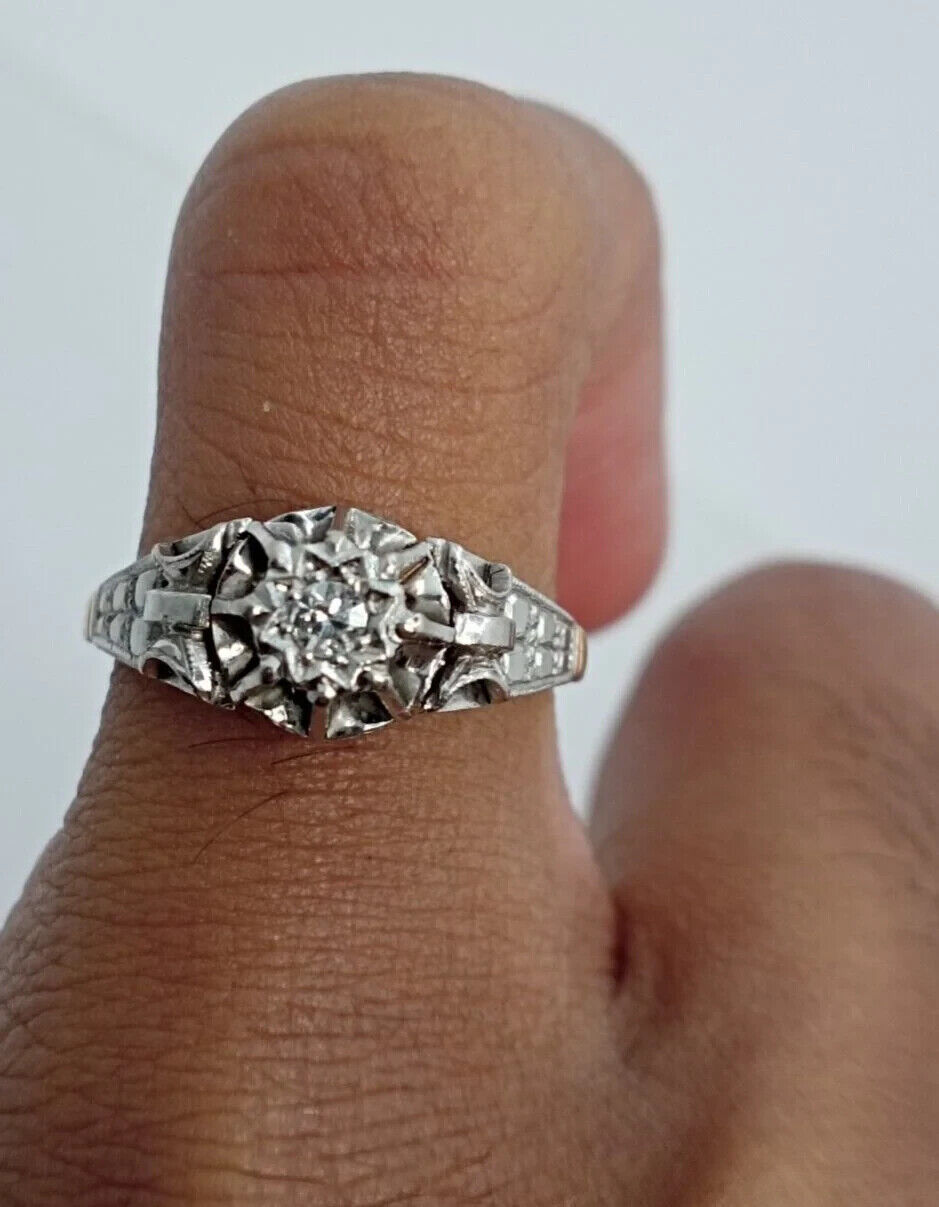 18ct Gold & Platinum Ring Diamond Round Brilliant-Cut Diamond UK Ring Size K