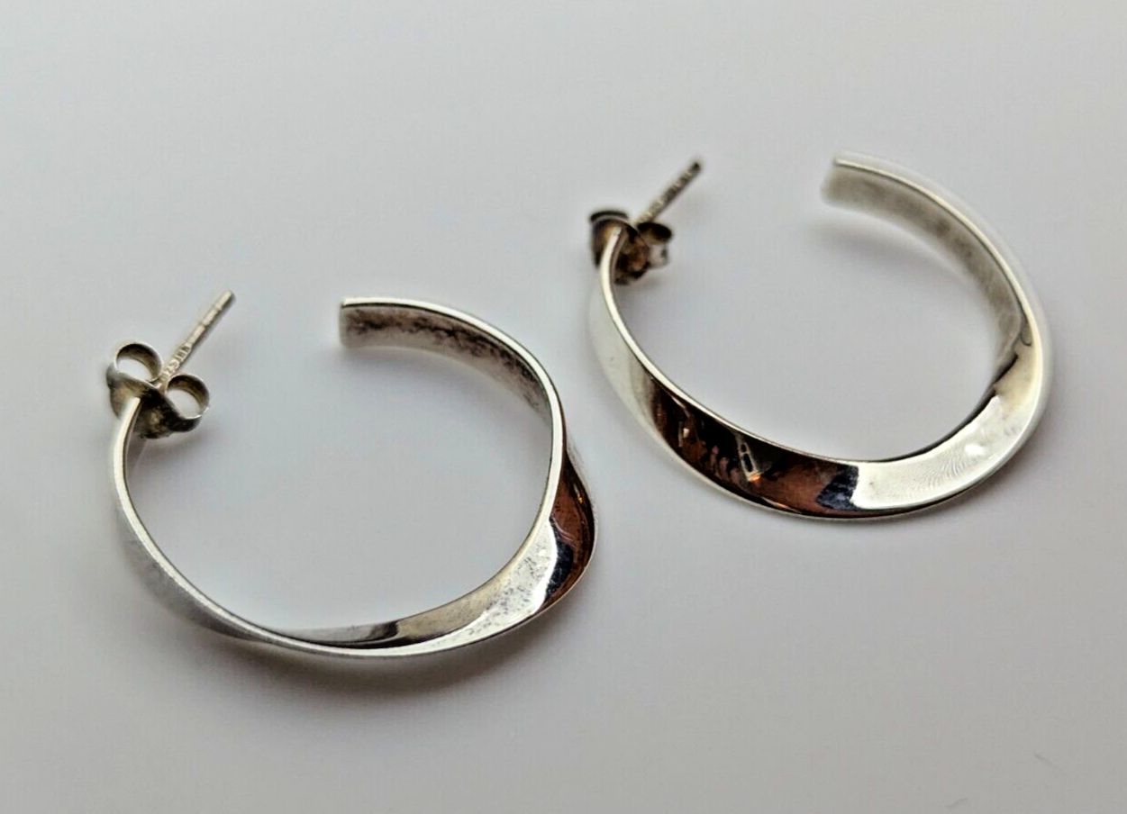 925 Silver Twisted Hoop Earrings Sterling Silver Hallmarks Size 26mm x 28mm