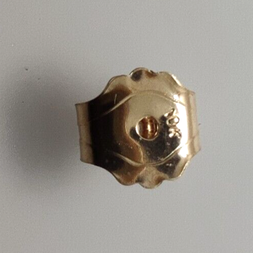 9ct Yellow Gold Stud Earrings Red Garnet Gemstones Size 18mm  x 8mm