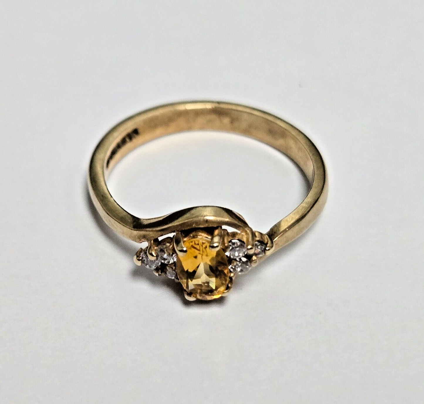 9ct Yellow Gold Ring Citrine Yellow Oval Gemstone Gems Ring Size P