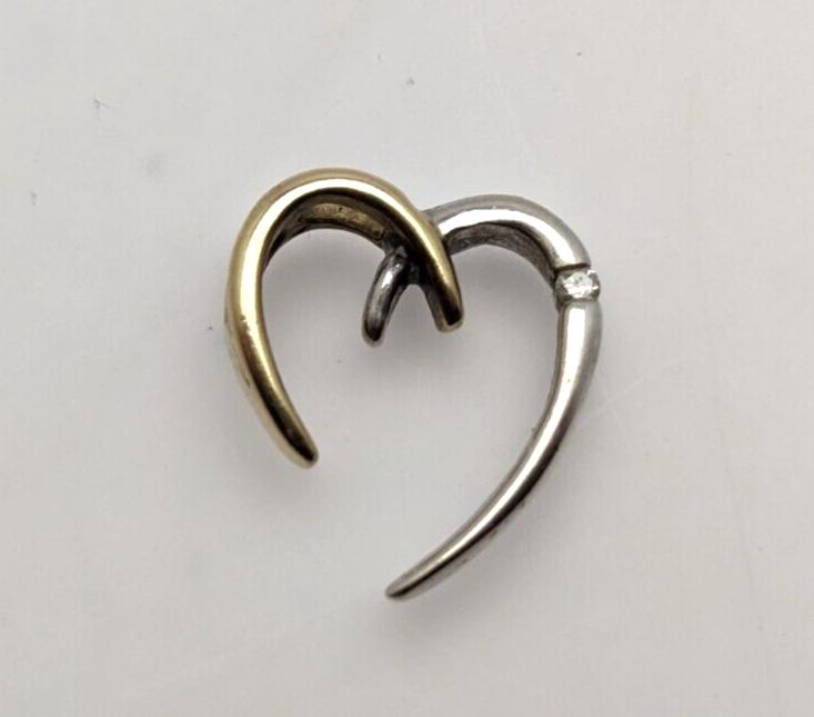 9ct White and Yellow Gold Heart Shaped Pendant Diamond Size 1.4cm x 1.5cm