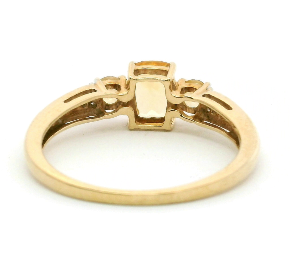 9ct Yellow Gold Ring Yellow Citrine & White Topaz 375 Hallmarked Ring Size R 1/2