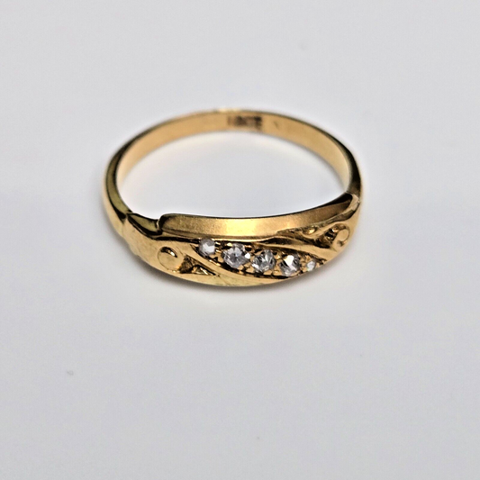 Vintage 18ct Yellow Gold Ring Diamonds Gemstones UK Ring Size L 1/2