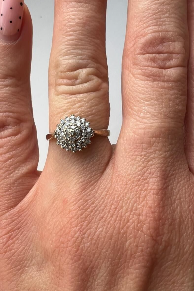 9ct Yellow Gold Ring 0.25ct Diamonds Cluster Setting 375 Hallmarked Ring Size K