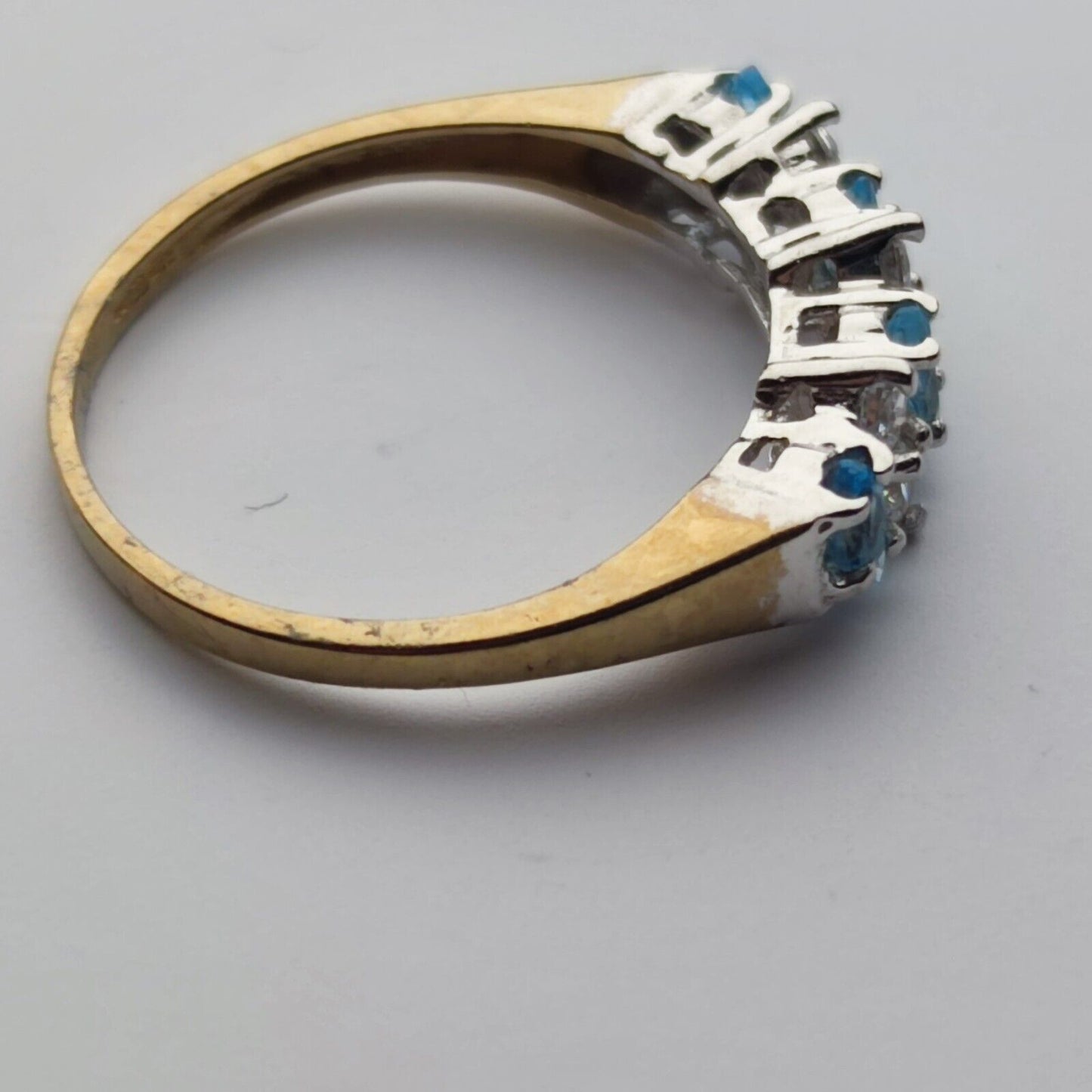 9ct Yellow Gold Ring Blue Topaz Marquise-Cut Gemstones prong Setting Ring Size L