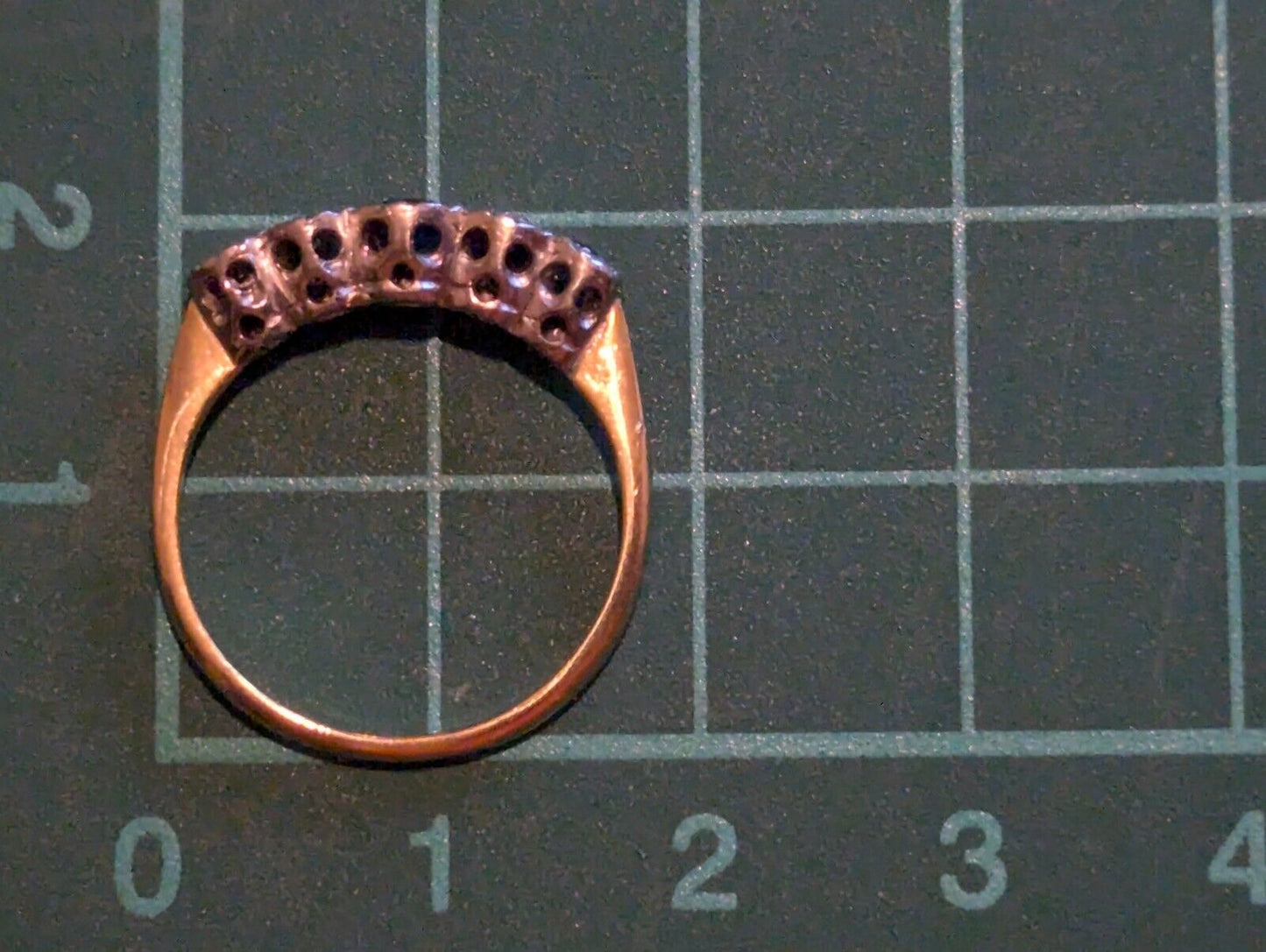 18ct Yellow Gold Ring Blue Sapphire and Colourless Diamonds UK Ring Size K 1/2