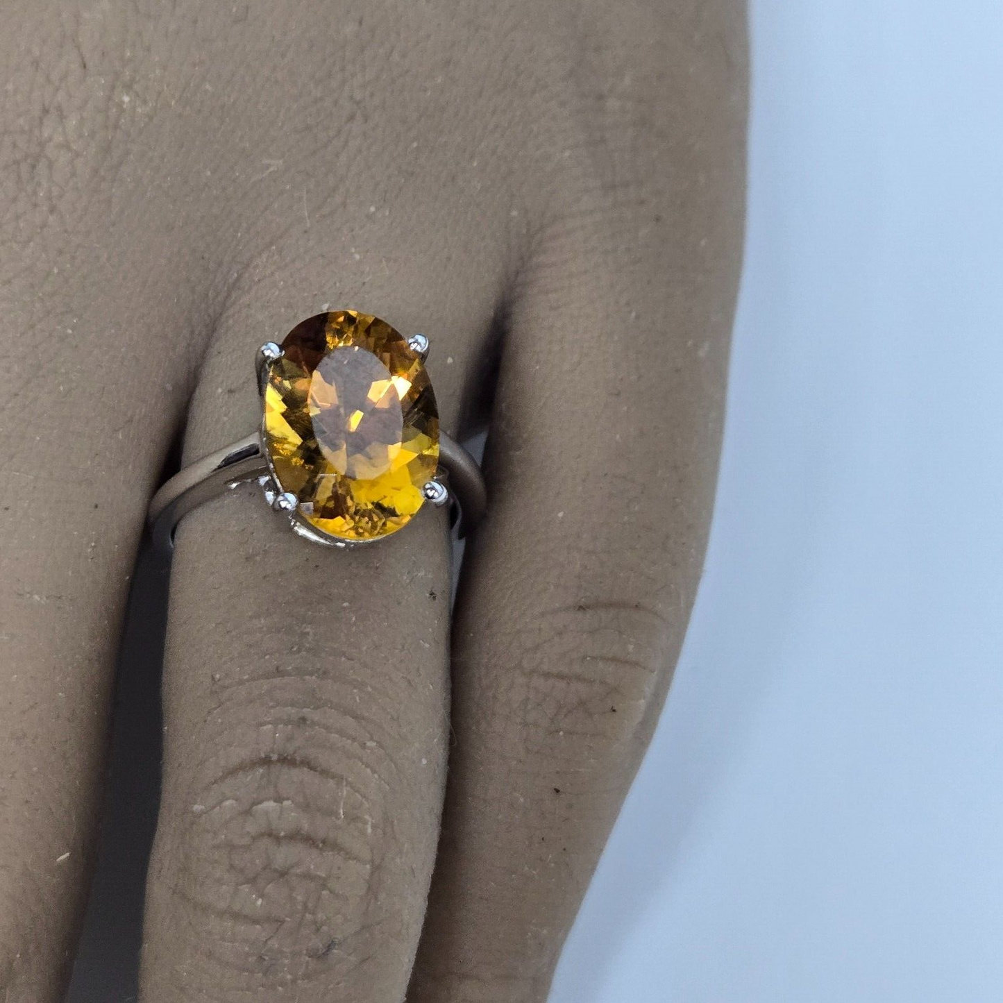 9ct White Gold Ring Orange Citrine Prong Setting Statemetn Ring Size N 1/2