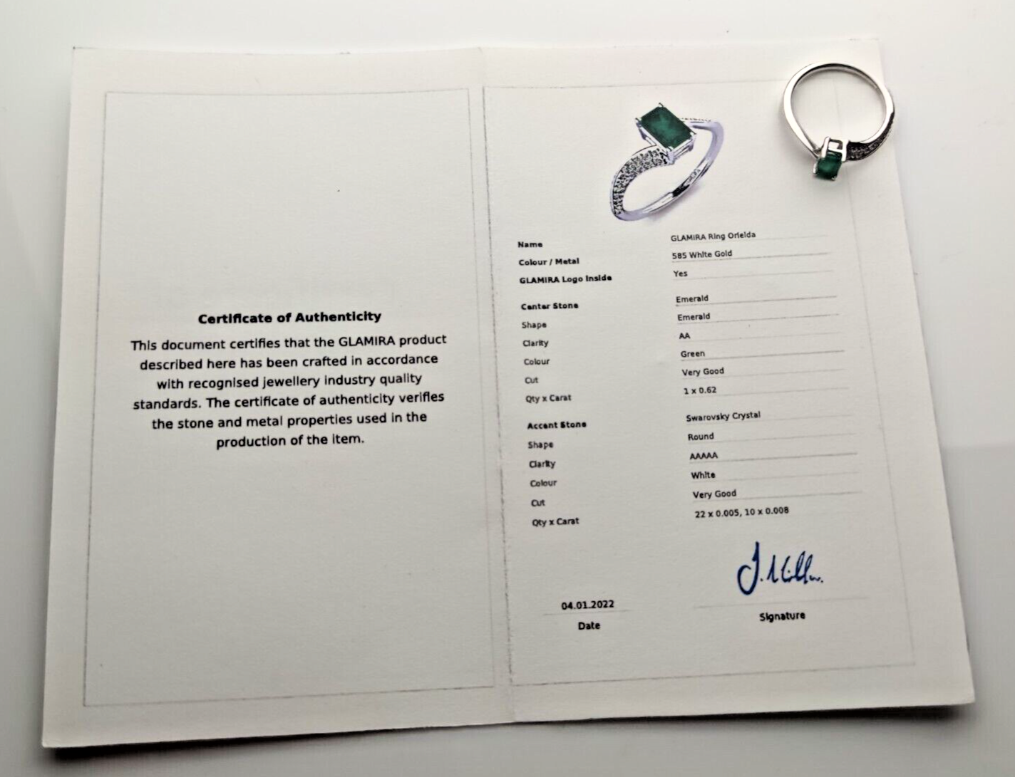 14ct White Gold Ring Green Emerald and Swarovski crystals Ring Size P 1/2