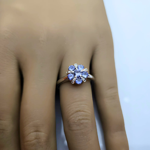 9ct White Gold Ring Blue Tanzanite and Diamonds 375 Hallmarked Ring Size R