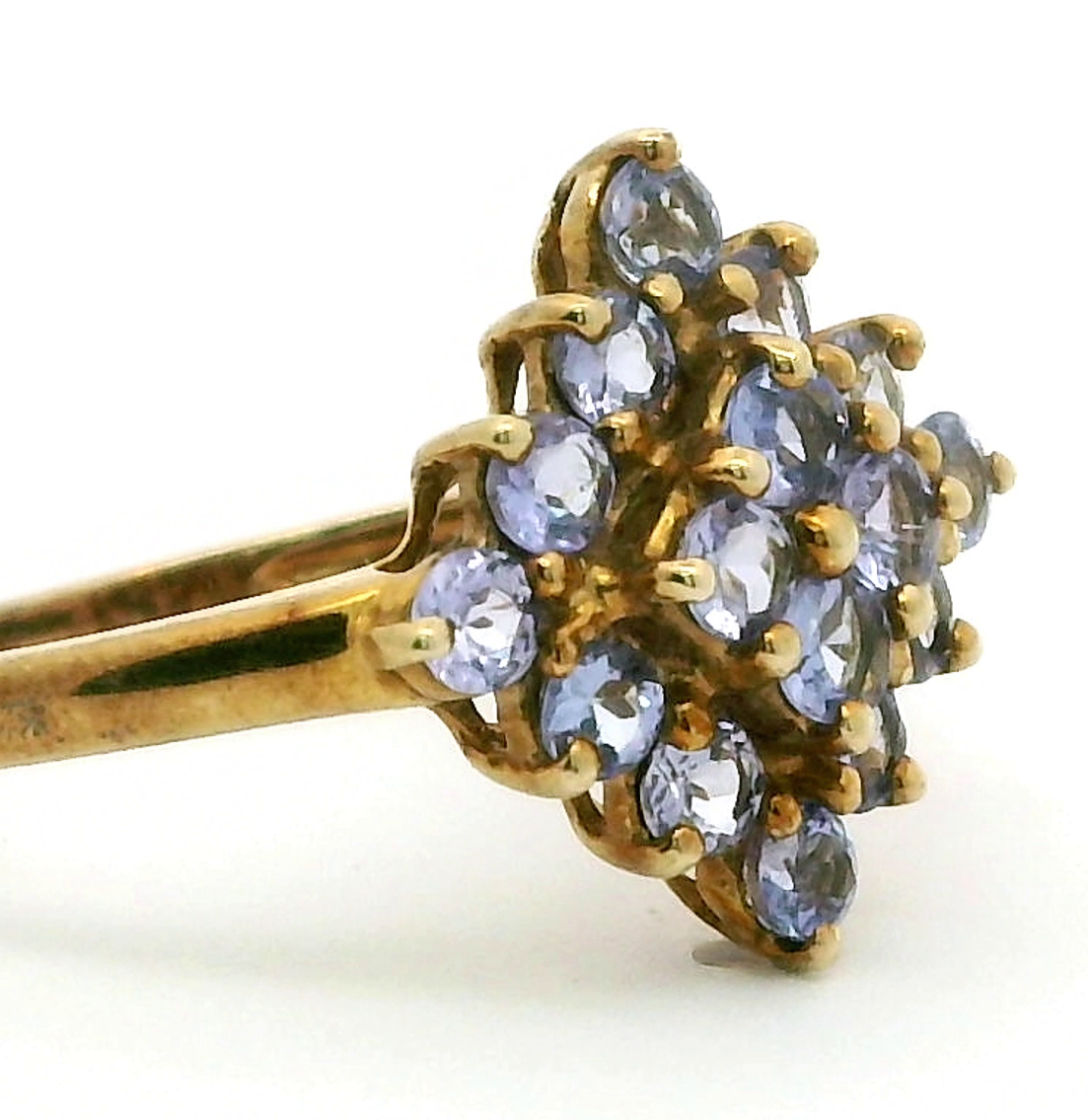 9ct Yellow Gold Blue Tanzanite Prong Setting 375 Hallmarked Ring Size Q 1/2