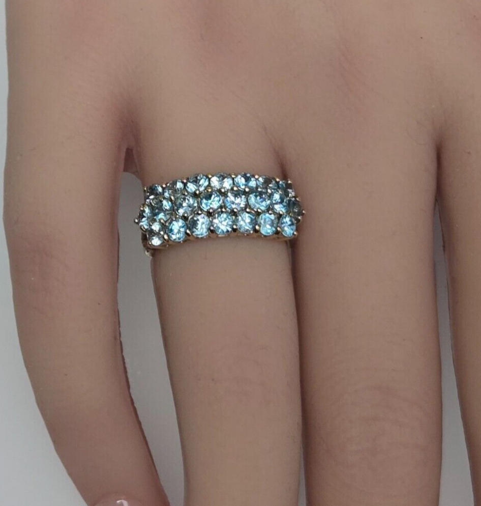 9ct Yellow Gold Ring Blue Round Topaz Prong Setting Dome Style Ring Size N
